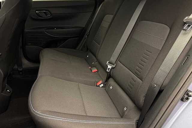 Hyundai BAYON 1.0 T-GDi Premium Euro 6 (s/s) 5dr Atlas White