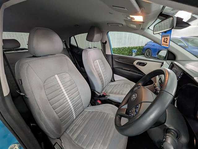 Hyundai I10 1.0 Premium Euro 6 (s/s) 5dr Blue