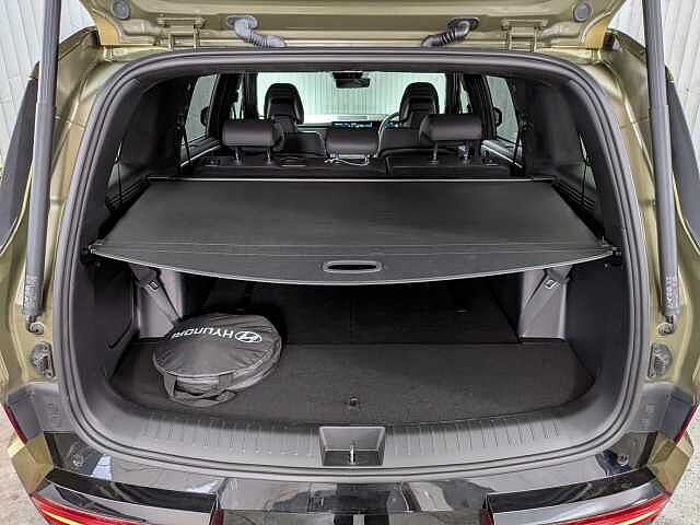 Hyundai SANTA FE 1.6 T-GDi 13.8kWh Calligraphy Auto 4WD Euro 6 (s/s) 5dr (7Seat) Olive Green