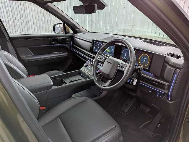 Hyundai SANTA FE 1.6 T-GDi 13.8kWh Calligraphy Auto 4WD Euro 6 (s/s) 5dr (7Seat) Olive Green