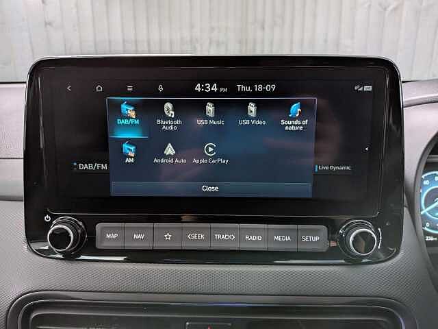 Hyundai KONA 1.6 h-GDi Premium DCT Euro 6 (s/s) 5dr Jungle Green