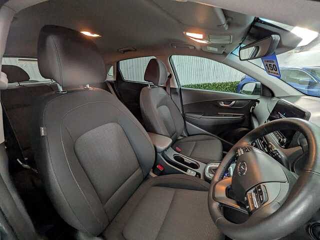 Hyundai KONA 1.6 h-GDi Premium DCT Euro 6 (s/s) 5dr Jungle Green