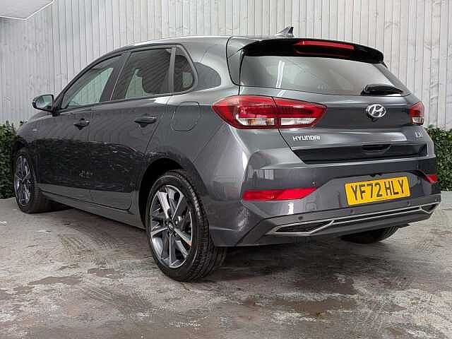 Hyundai I30 1.0 T-GDi MHEV Premium Euro 6 (s/s) 5dr Dark Knight
