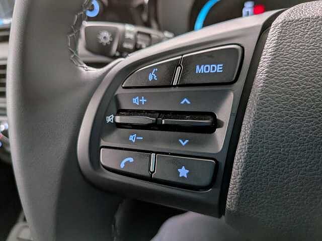 Hyundai I10 1.0 Advance Euro 6 (s/s) 5dr Atlas White