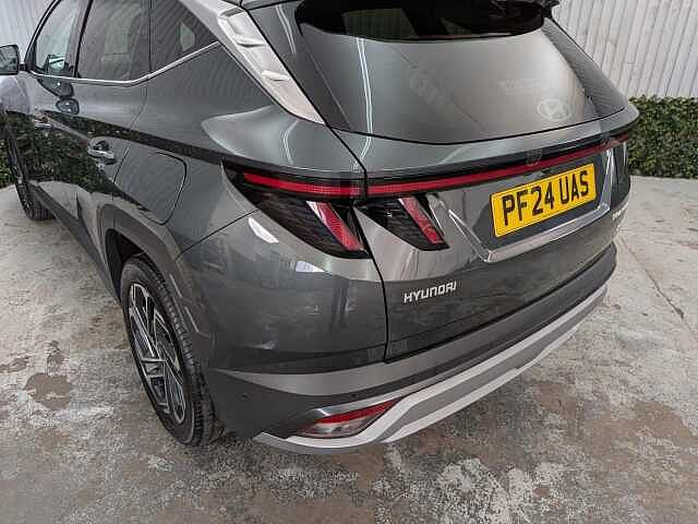 Hyundai TUCSON 1.6 T-GDi Ultimate Auto Euro 6 (s/s) 5dr Cypress Green