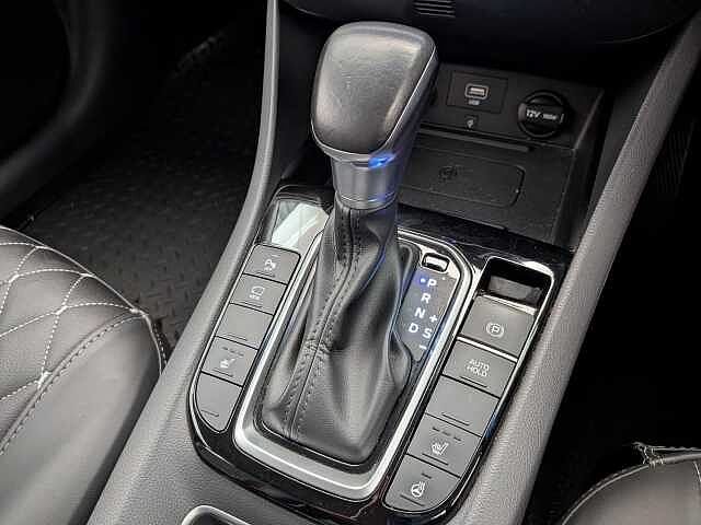 Hyundai IONIQ 1.6 h-GDi Premium DCT Euro 6 (s/s) 5dr