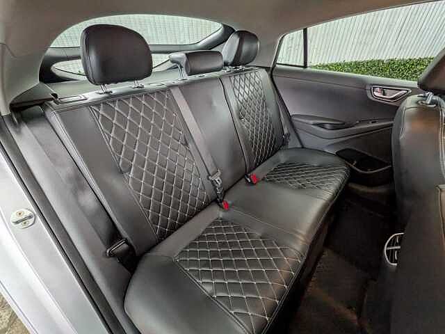 Hyundai IONIQ 1.6 h-GDi Premium DCT Euro 6 (s/s) 5dr