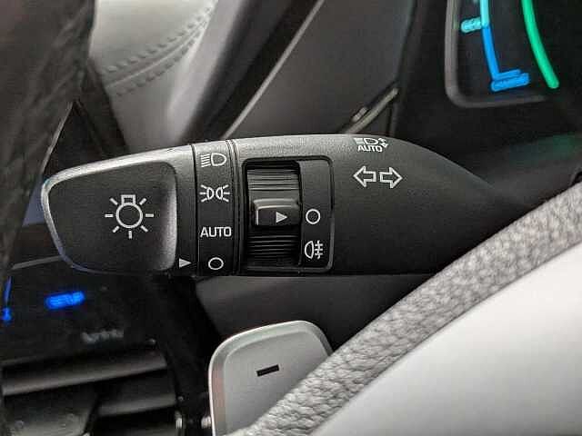Hyundai IONIQ 1.6 h-GDi Premium DCT Euro 6 (s/s) 5dr