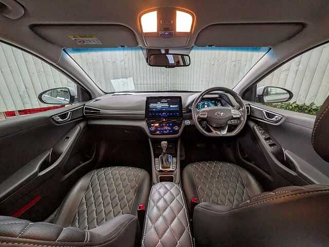 Hyundai IONIQ 1.6 h-GDi Premium DCT Euro 6 (s/s) 5dr