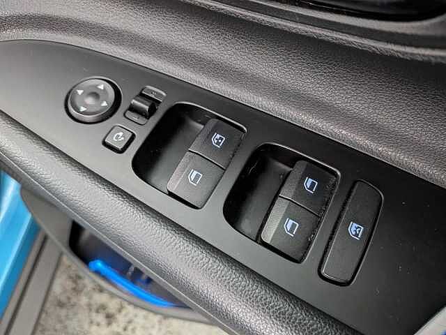 Hyundai BAYON 1.0 T-GDi MHEV Premium DCT Euro 6 (s/s) 5dr Aqua Turquoise