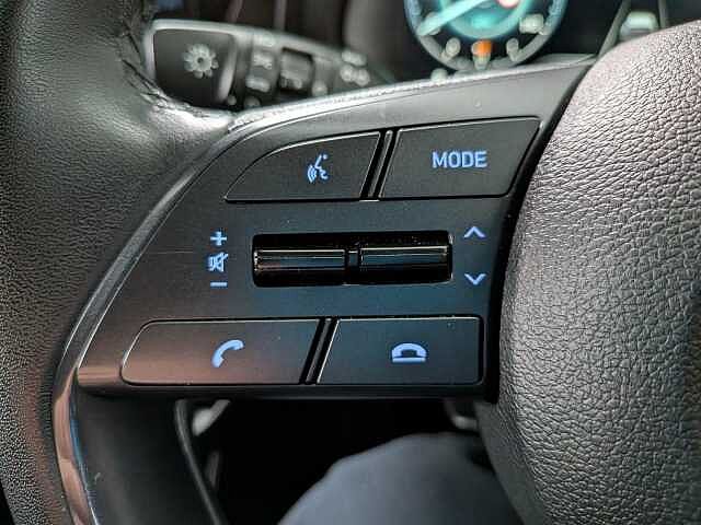 Hyundai BAYON 1.0 T-GDi MHEV Premium DCT Euro 6 (s/s) 5dr Aqua Turquoise