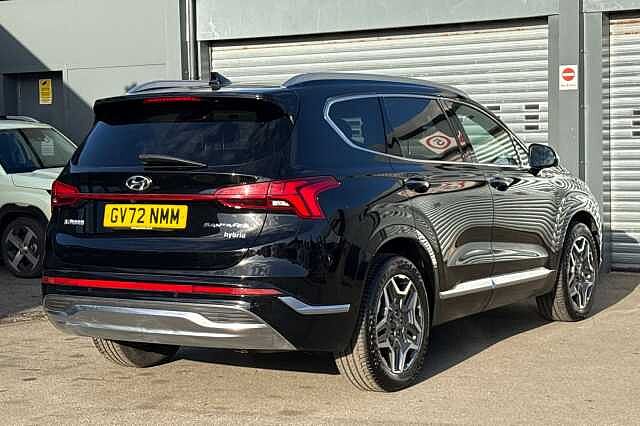 Hyundai SANTA FE 1.6 TGDi Hybrid Ultimate 5dr 4WD Auto Black