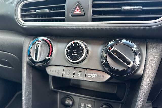 Hyundai KONA 1.0T GDi Blue Drive SE 5dr