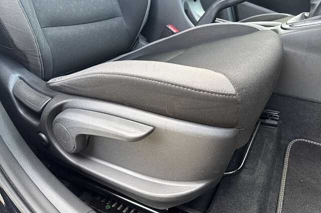 Hyundai KONA 1.0T GDi Blue Drive Premium 5dr Black