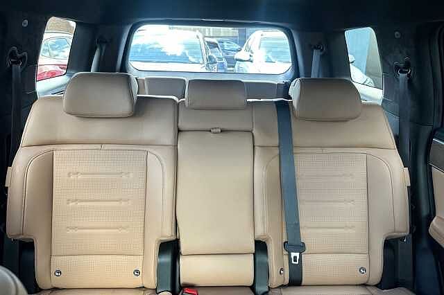 Hyundai SANTA FE 1.6 TGDi Plug-in Hybrid Ultimate 5dr 4WD Auto