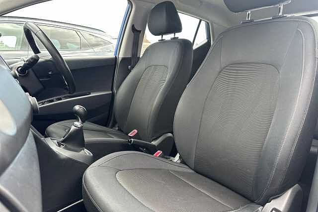 Hyundai i10 1.0 SE 5dr