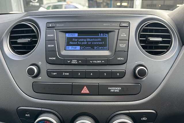 Hyundai i10 1.0 SE 5dr