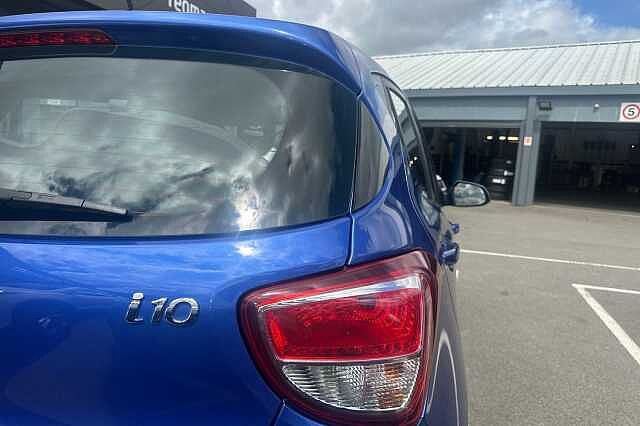 Hyundai i10 1.0 SE 5dr