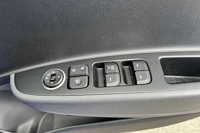 Hyundai i10 1.0 SE 5dr