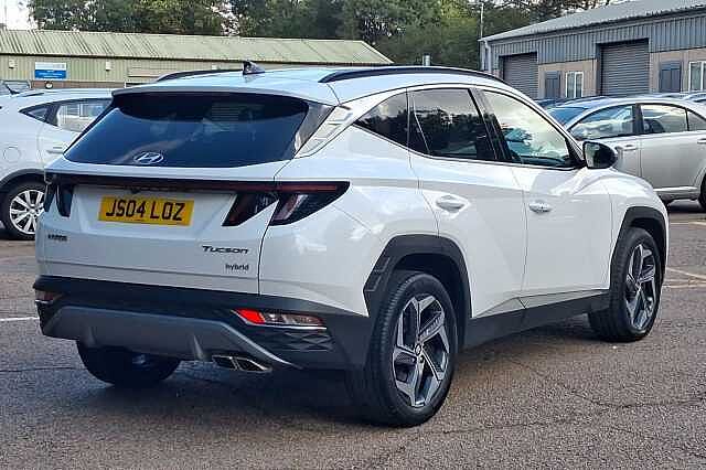Hyundai TUCSON 1.6 TGDi Hybrid 230 Premium 5dr 2WD Auto Atlas White
