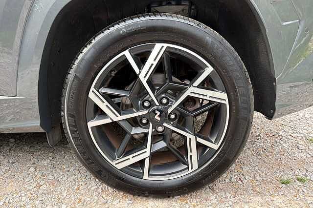 Hyundai TUCSON 1.6T Hybrid N Line S 5dr Auto Grey