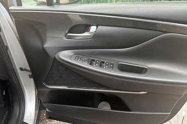 Hyundai SANTA FE 1.6 TGDi Hybrid Premium 5dr Auto