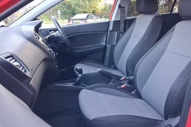 Hyundai i20 1.2 MPi Play 5dr