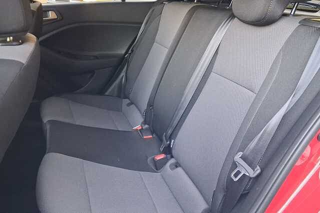 Hyundai i20 1.2 MPi Play 5dr