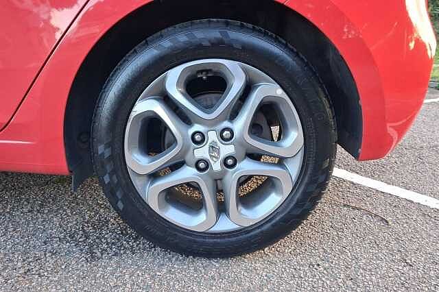 Hyundai i20 1.2 MPi Play 5dr