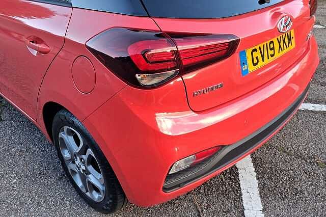 Hyundai i20 1.2 MPi Play 5dr