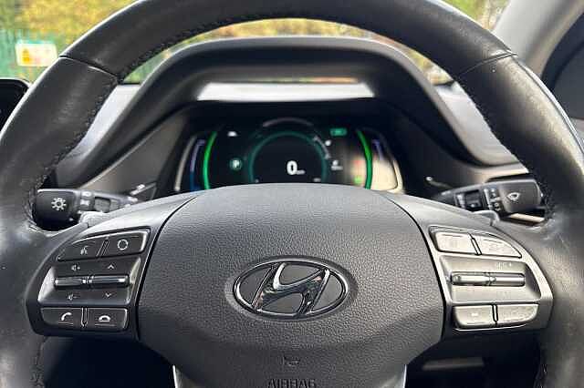 Hyundai IONIQ 100kW Premium 38kWh 5dr Auto