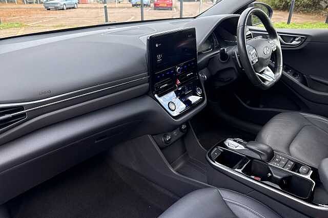 Hyundai IONIQ 100kW Premium 38kWh 5dr Auto