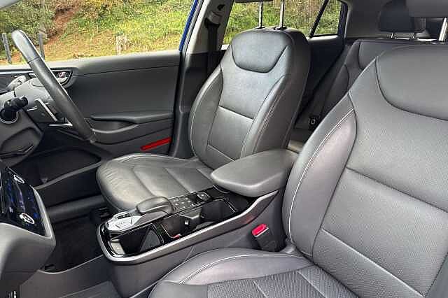 Hyundai IONIQ 100kW Premium 38kWh 5dr Auto