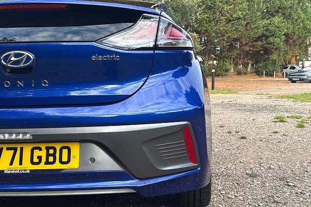 Hyundai IONIQ 100kW Premium 38kWh 5dr Auto