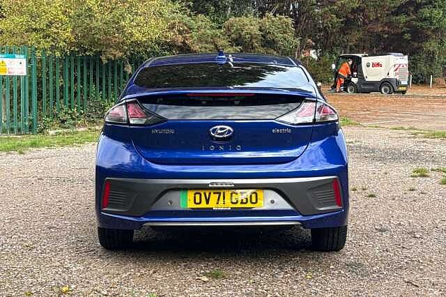 Hyundai IONIQ 100kW Premium 38kWh 5dr Auto