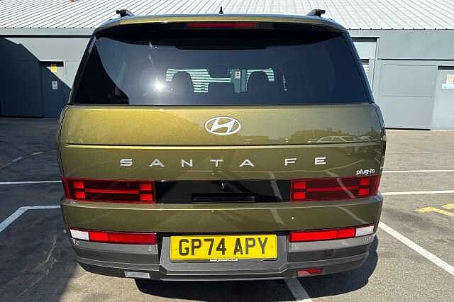 Hyundai SANTA FE 1.6 TGDi Plug-in Hybrid Premium 5dr 4WD Auto Green