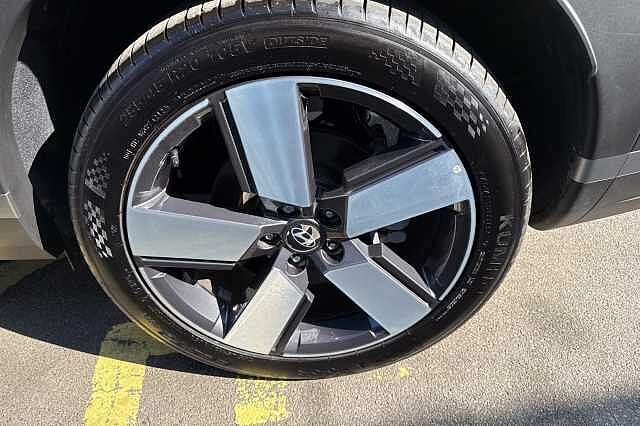 Hyundai SANTA FE 1.6 TGDi Plug-in Hybrid Premium 5dr 4WD Auto Green
