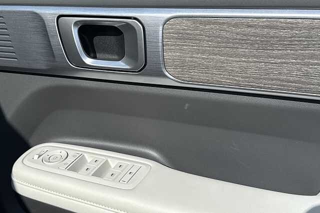 Hyundai SANTA FE 1.6 TGDi Plug-in Hybrid Premium 5dr 4WD Auto Green