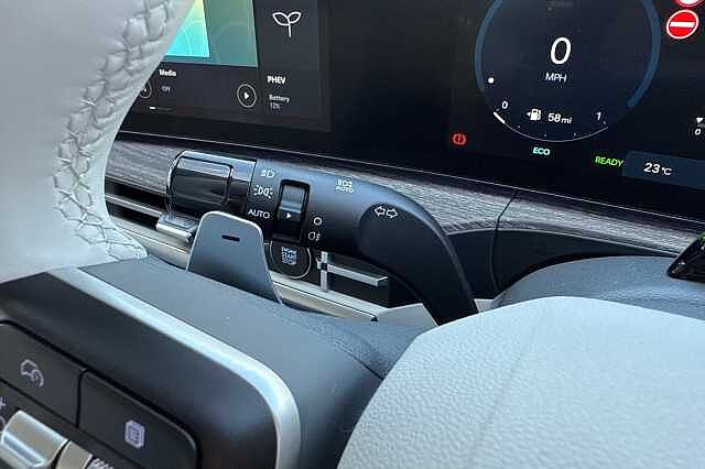 Hyundai SANTA FE 1.6 TGDi Plug-in Hybrid Premium 5dr 4WD Auto Green