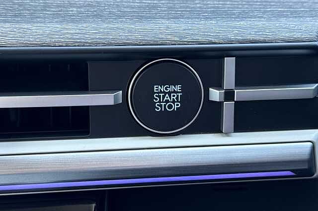 Hyundai SANTA FE 1.6 TGDi Plug-in Hybrid Premium 5dr 4WD Auto Green