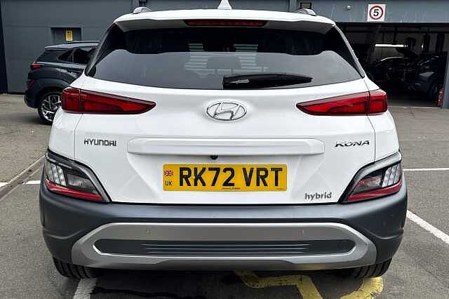 Hyundai KONA 1.6 GDi Hybrid Premium 5dr DCT White