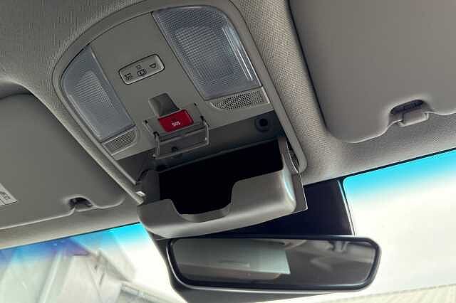 Hyundai KONA 1.6 GDi Hybrid Premium 5dr DCT White