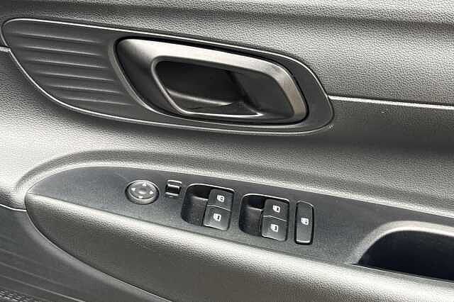 Hyundai I20 1.0T GDi Advance 5dr Grey