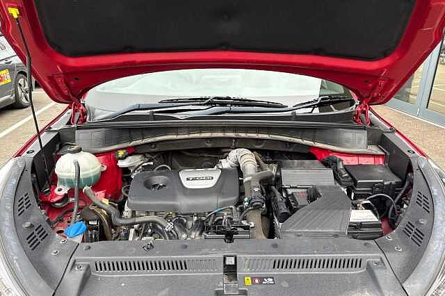 Hyundai TUCSON 1.6 TGDi 177 N Line 5dr 2WD DCT Red