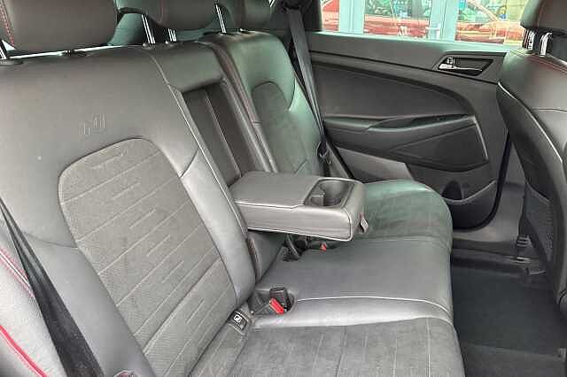 Hyundai TUCSON 1.6 TGDi 177 N Line 5dr 2WD DCT Red