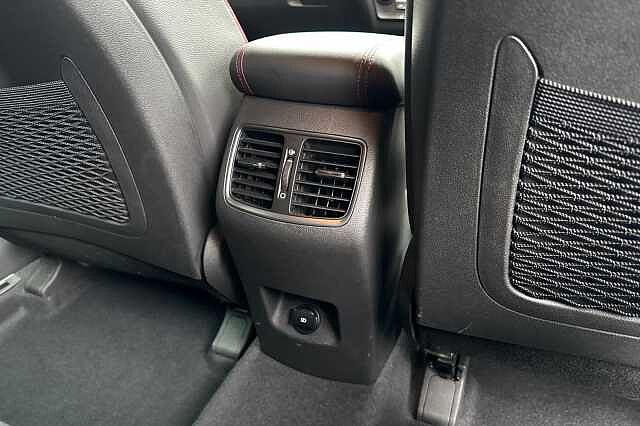 Hyundai TUCSON 1.6 TGDi 177 N Line 5dr 2WD DCT Red