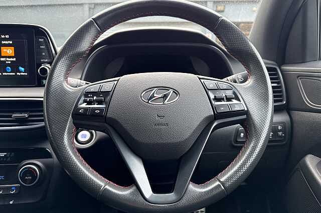 Hyundai TUCSON 1.6 TGDi 177 N Line 5dr 2WD DCT Red