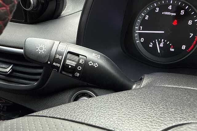 Hyundai TUCSON 1.6 TGDi 177 N Line 5dr 2WD DCT Red