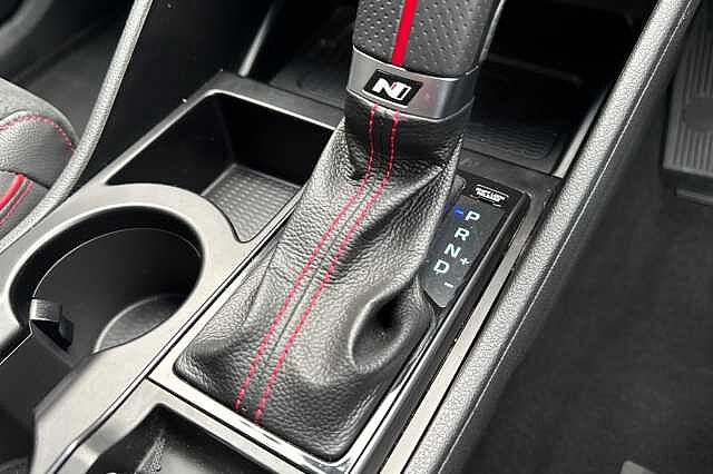 Hyundai TUCSON 1.6 TGDi 177 N Line 5dr 2WD DCT Red