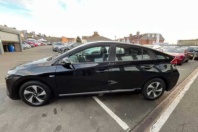 Hyundai IONIQ 1.6 GDi Hybrid SE 5dr DCT